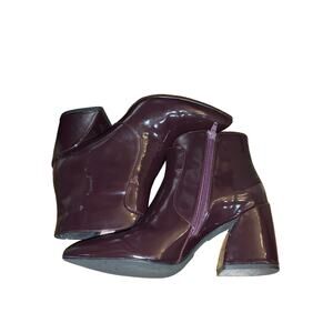Jeffrey Campbell Ankle Booties Sz.8 Plum Block Heel patent leather Shine VGUC